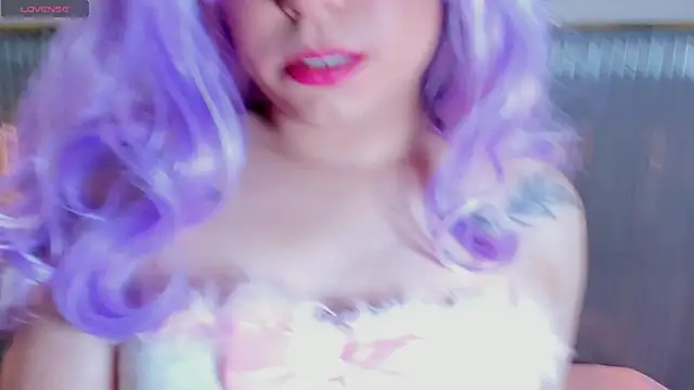 Vicky Campbell  online show from 26, 9, 2025