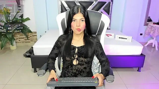 EroticAzir online show from 22, 11, 2025