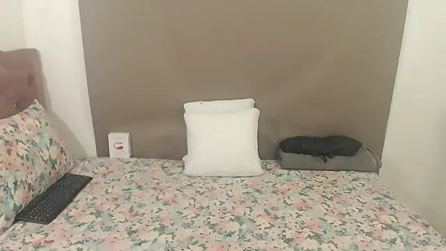 kimberlyjamexxx online show from 25, 10, 2025