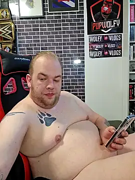 PupW0lfy online show from 17, 12, 2024