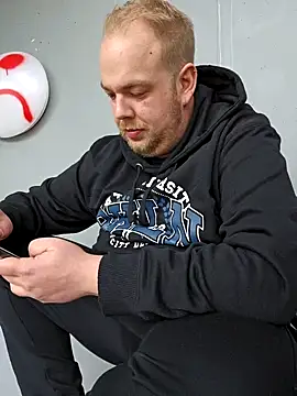 PupW0lfy online show from 9, 1, 2025