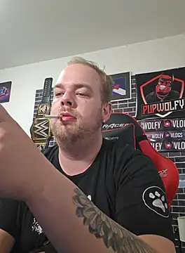 PupW0lfy online show from 10, 10, 2025