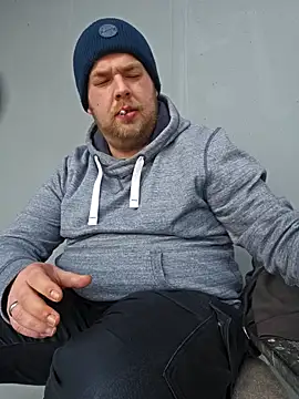 PupW0lfy online show from 20, 1, 2025