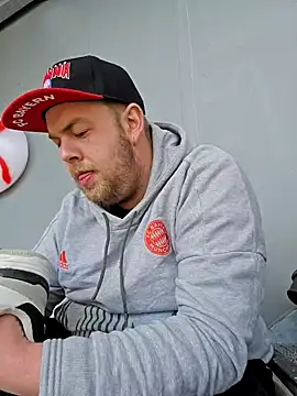 PupW0lfy online show from 24, 1, 2025