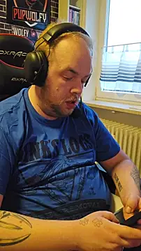 PupW0lfy online show from 2, 4, 2026