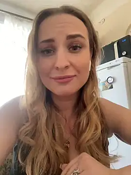 OlgaBuzzz online show from 2, 2, 2025