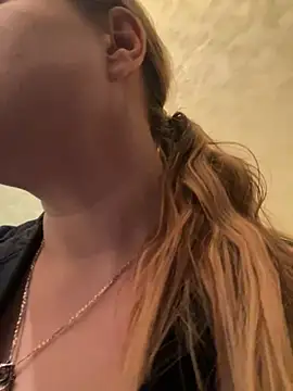 OlgaBuzzz online show from 3, 3, 2025