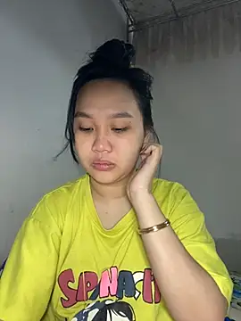 Snapshot of Odette68 chatting on 4, 7, 2026 Odette68 online show from 4, 7, 2026
