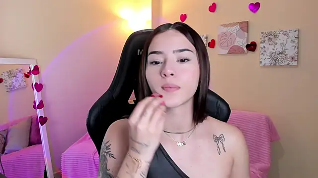 Snapshot of Veronica_isaza__ chatting on 20, 3, 2025 Veronica isaza online show from 20, 3, 2025