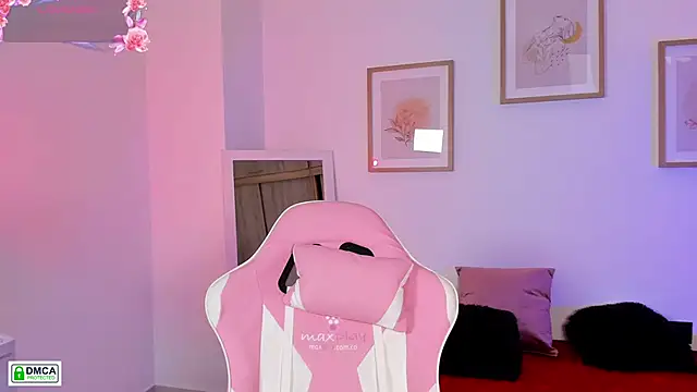 Snapshot of Veronica_isaza__ chatting on 18, 11, 2025 Veronica isaza online show from 18, 11, 2025