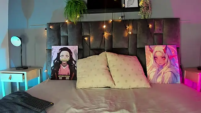 AmbarHills 1 online show from 14, 3, 2026