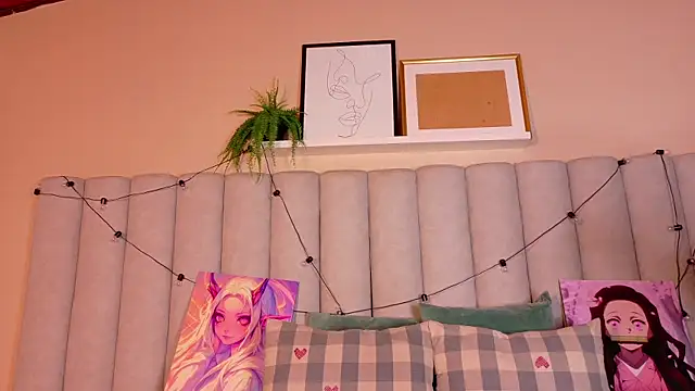 AmbarHills 1 online show from 18, 1, 2026