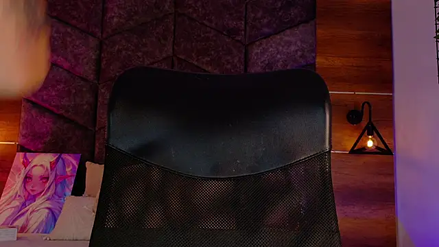 AmbarHills 1 online show from 15, 12, 2025