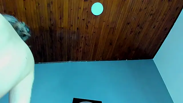 AmbarHills 1 online show from 10, 4, 2026