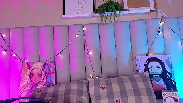 AmbarHills 1 online show from 29, 3, 2026