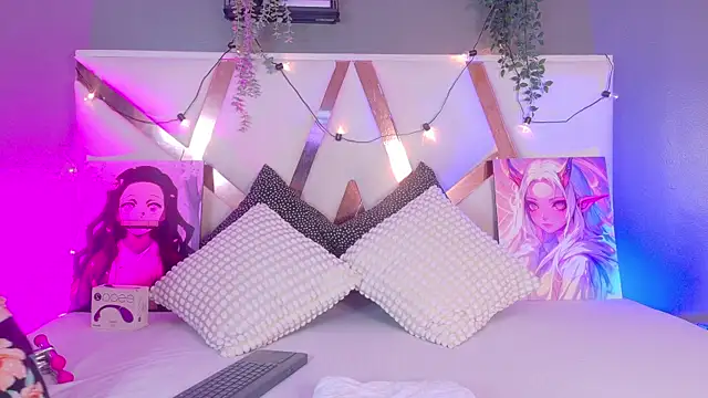 AmbarHills 1 online show from 20, 12, 2025