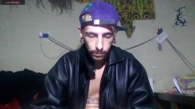 Snapshot of sellvageria chatting on 9, 7, 2026 sellvageria online show from 9, 7, 2026