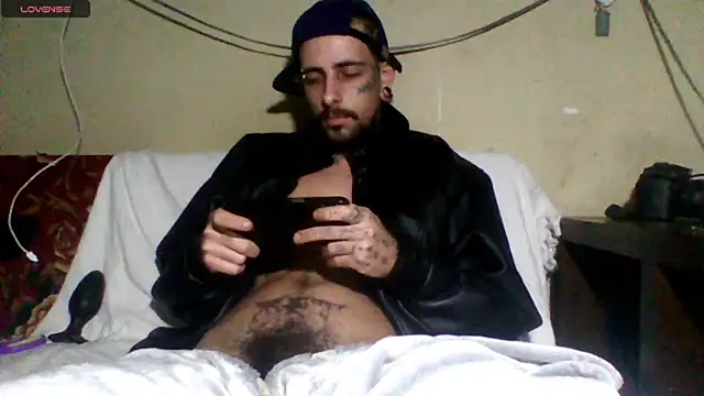 Snapshot of sellvageria chatting on 5, 7, 2026 sellvageria online show from 5, 7, 2026