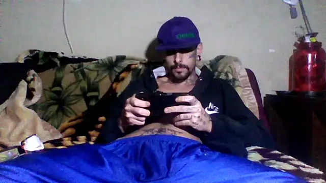 Snapshot of sellvageria chatting on 12, 6, 2026 sellvageria online show from 12, 6, 2026