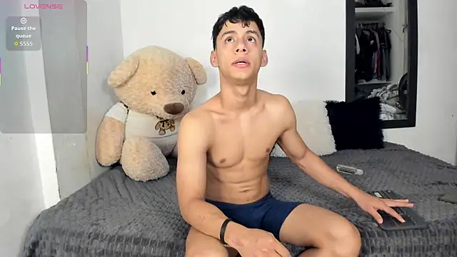 LittleParker online show from 5, 11, 2025