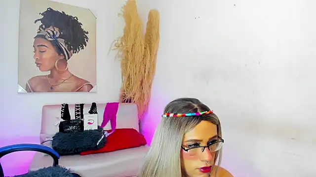 mia foxts online show from 1, 10, 2025