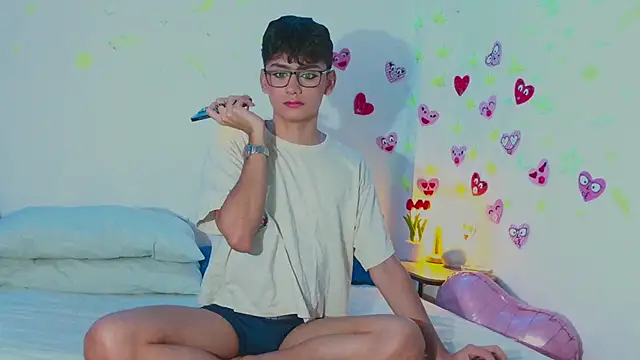 arnold laurent  online show from 15, 2, 2025