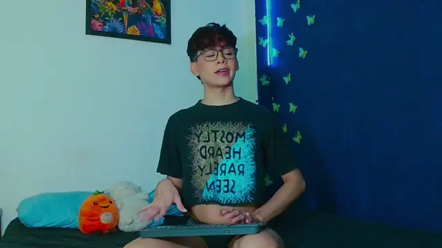 arnold laurent  online show from 22, 10, 2025