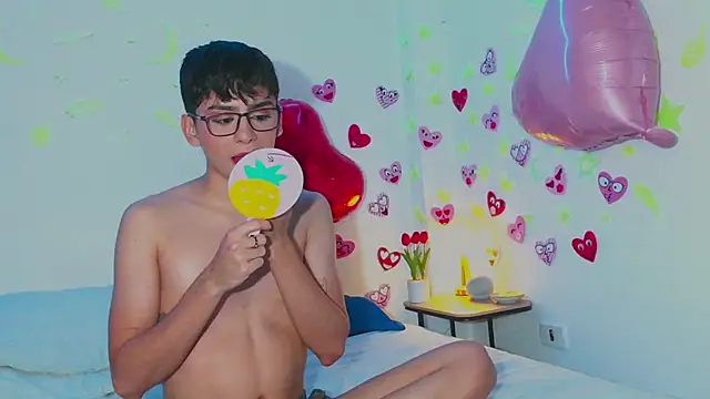 arnold laurent  online show from 14, 2, 2025