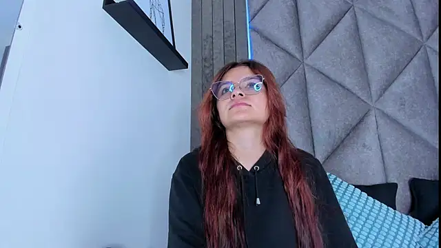 AbbyWathson online show from 31, 10, 2025