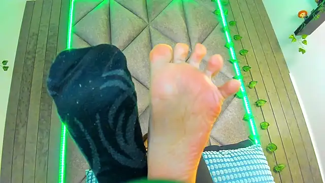 AbbyWathson online show from 25, 3, 2026