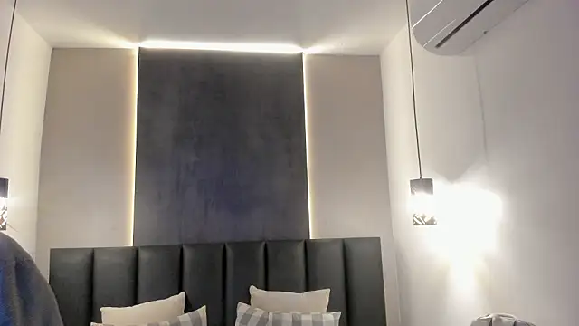 AbbyWathson online show from 10, 2, 2026