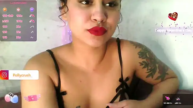 Snapshot of PollyCrush chatting on 23, 2, 2025 PollyCrush online show from 23, 2, 2025