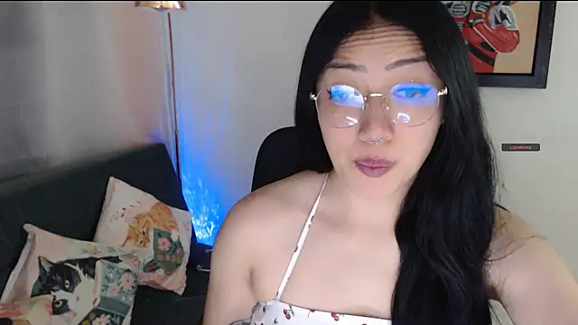 Snapshot of Suzanne_abbey chatting on 8, 2, 2026 Suzanne abbey online show from 8, 2, 2026