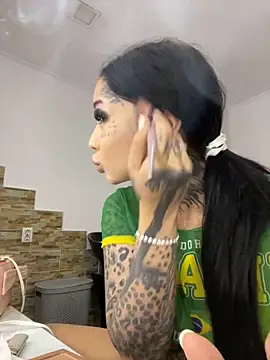 CreamyInkky  online show from 10, 9, 2025