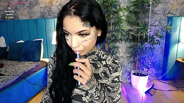 Snapshot of CreamyInkky_ chatting on 10, 2, 2026 CreamyInkky online show from 10, 2, 2026