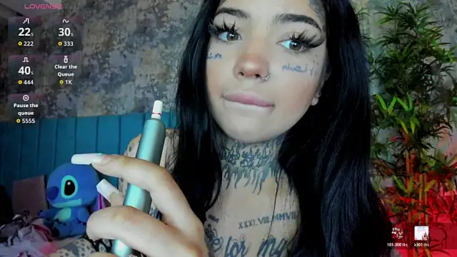 Snapshot of CreamyInkky_ chatting on 12, 6, 2026 CreamyInkky online show from 12, 6, 2026