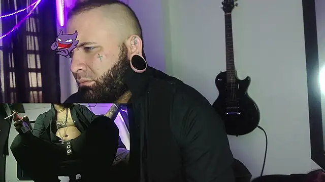 darkclothes online show from 2, 1, 2025