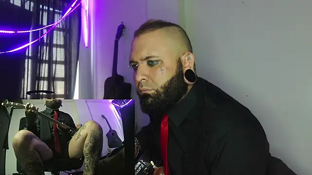 darkclothes online show from 1, 1, 2025