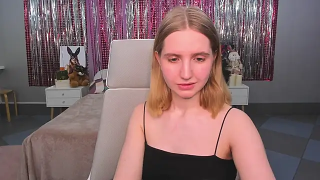 MadelineS69 online show from 29, 1, 2025