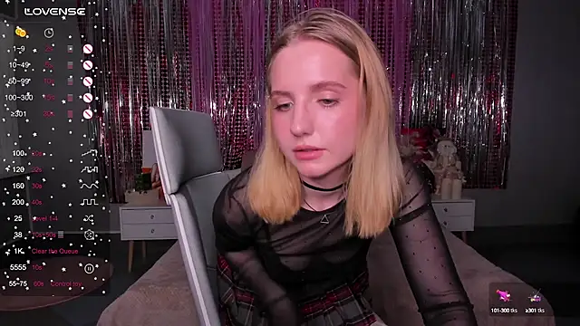 MadelineS69 online show from 1, 3, 2025