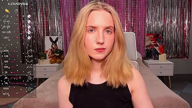 MadelineS69 online show from 13, 3, 2025