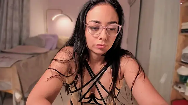 Aleja24Evans online show from 13, 3, 2026