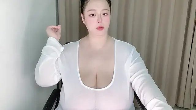 Snapshot of 520-vivo chatting on 14, 4, 2026 520-vivo online show from 14, 4, 2026