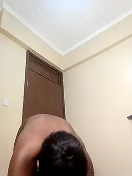 Pinky shyee online show from 12, 10, 2025