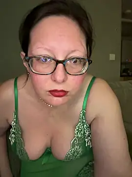 Snapshot of Ailsa_Bliss chatting on 3, 4, 2026 Ailsa Bliss online show from 3, 4, 2026