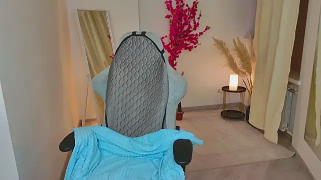 Snapshot of Coconut_Mia chatting on 10, 6, 2026 Coconut Mia online show from 10, 6, 2026