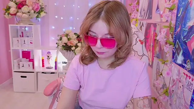 Coconut Mia online show from 27, 2, 2026