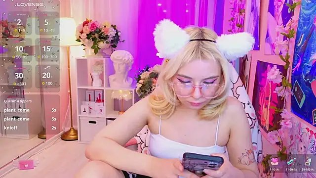 Snapshot of Coconut_Mia chatting on 23, 2, 2025 Coconut Mia online show from 23, 2, 2025