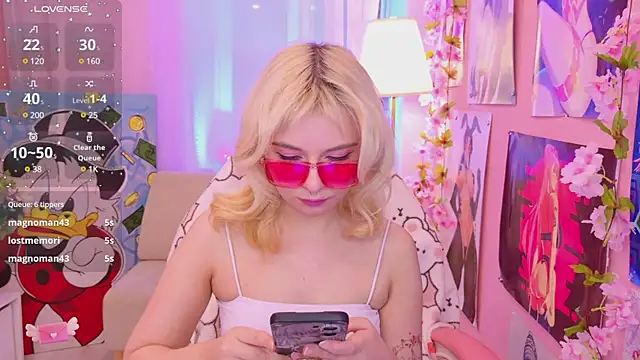 Snapshot of Coconut_Mia chatting on 7, 3, 2025 Coconut Mia online show from 7, 3, 2025