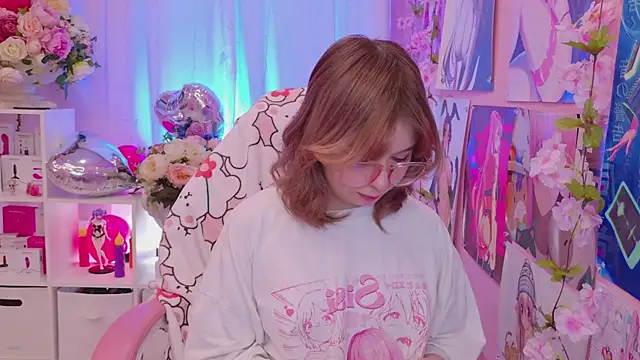 Coconut Mia online show from 6, 2, 2026